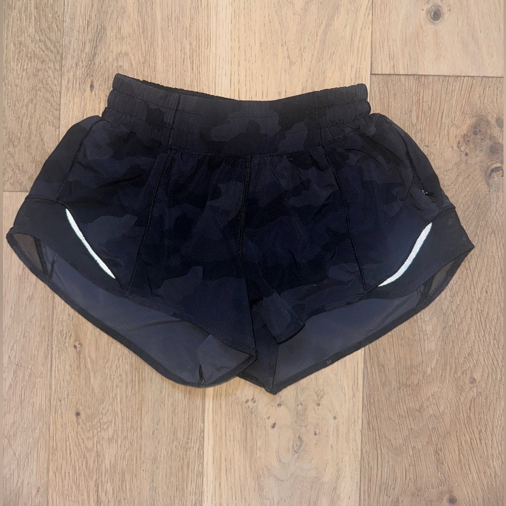 Lululemon Hotty Hot Shorts
